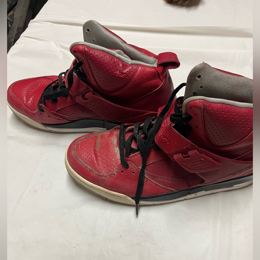 Athletic Jordan Flight 45  Sneakers High Top Gym Red Men Size 11  Leather